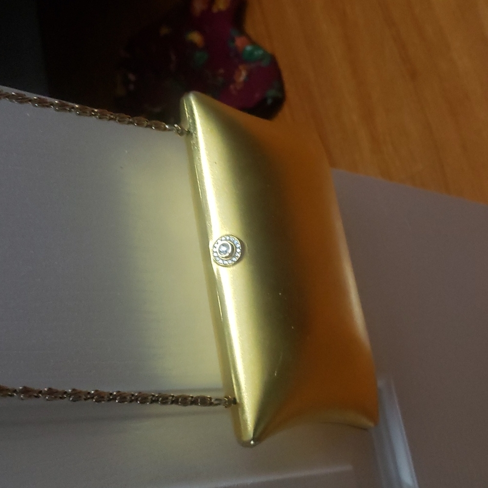 Valerie Stevens purse